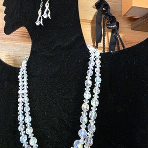 Elegant Silver Crystal Necklace and Earring Set